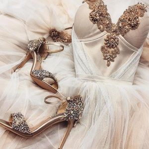 Meet your Posher, Mia